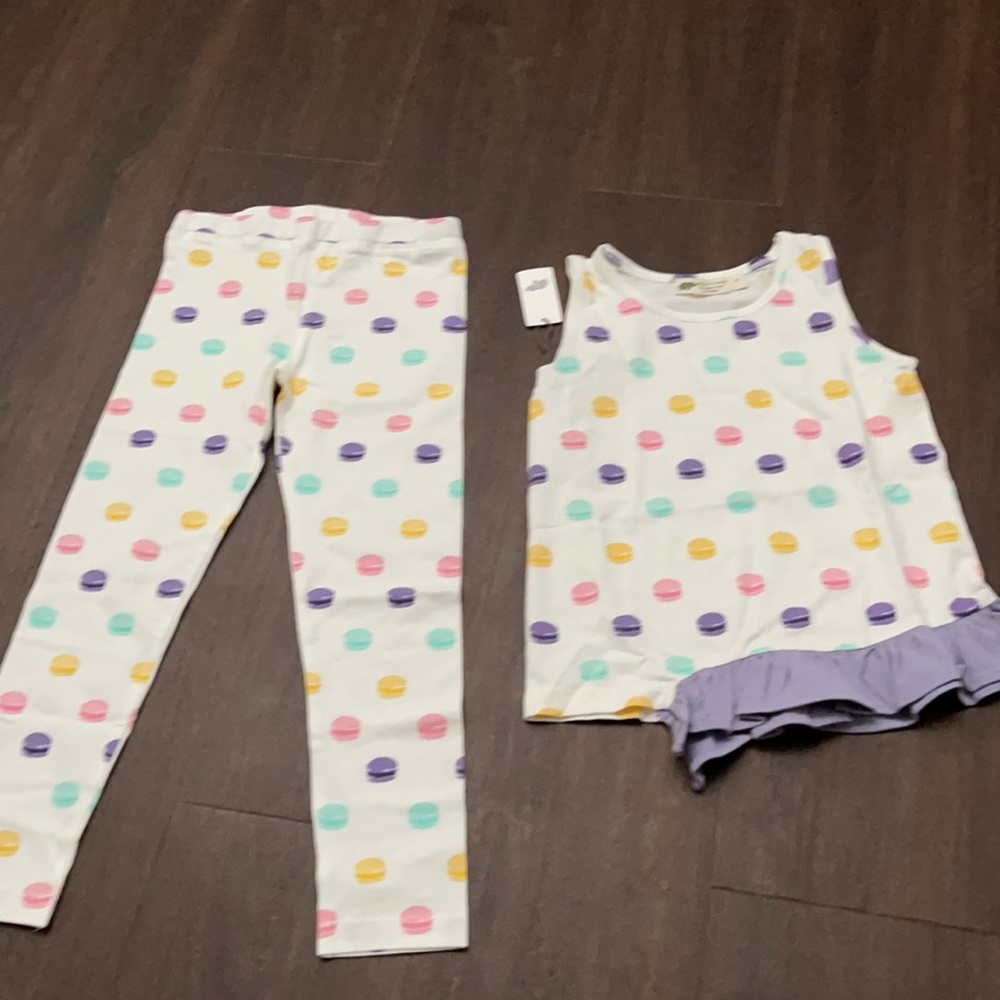 Monica and Andy Macaron top and leggings